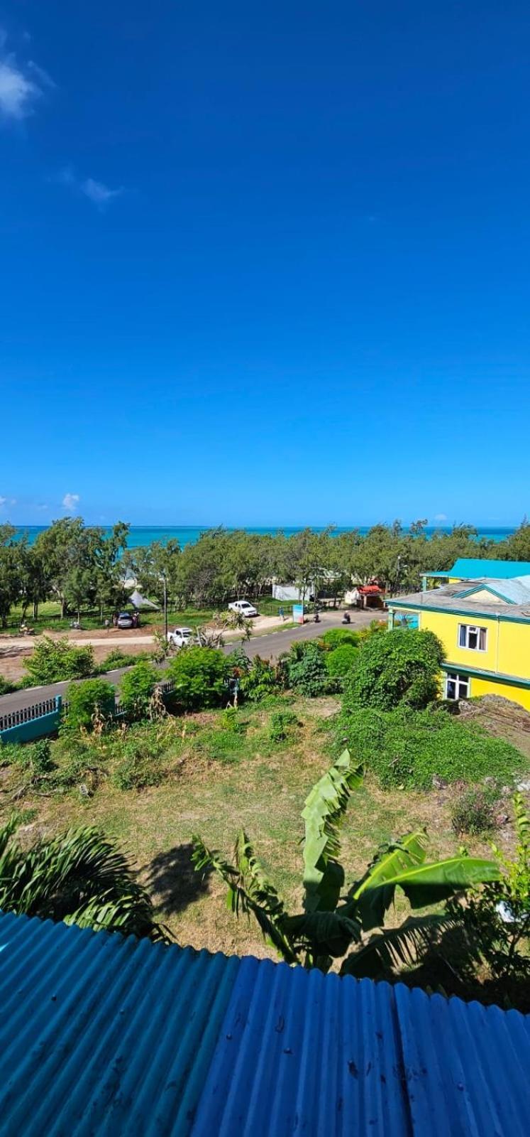 Tilapasse Resto & Guest House Port South East Экстерьер фото